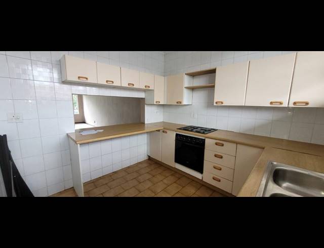 2 BEDROOM APARTMENT FOR SALE IN VERWOERDPARK